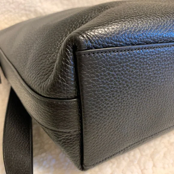 Coach Val Duffle - Picture 9 of 12